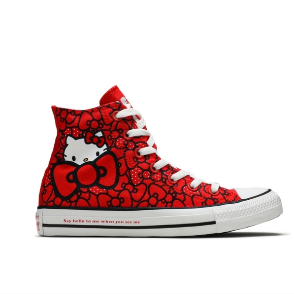 Converse Hello Kitty High Tops Sz7 RARE NEW Red - Picture 1 of 7